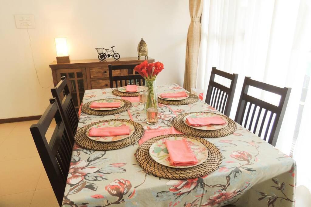 Ochre Villa- Luxury property in Assagaon / Vagator Esterno foto